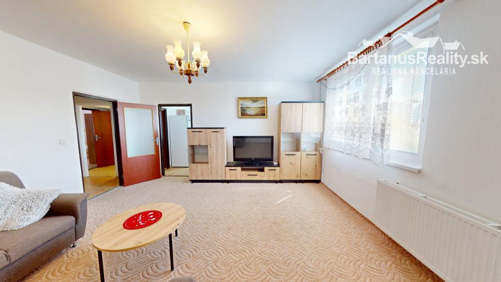 Na prenájom kompletne zariadený 3 izbový byt v Trenčíne, Juh, Halalovka.