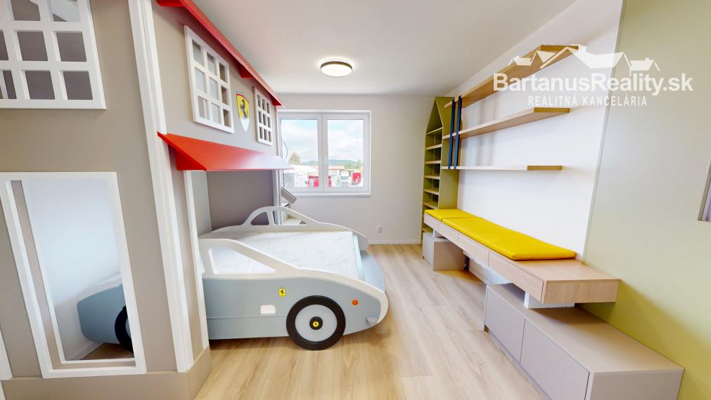 Na prenájom luxusný 4 izbový rodinný dom v Trenčíne, Stark residence, Prístavná ulica.