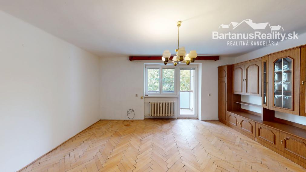 BartanusReality - Na predaj 3-izbový byt o rozlohe 85 m2 v Trenčíne, ulica Inovecká.