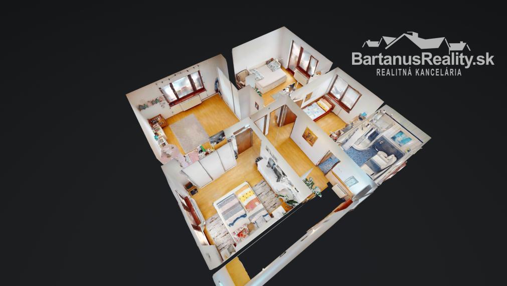BartanusReality - Na predaj rodinný dom v Trenčíne, časť Záblatie, ulica Záblatská.