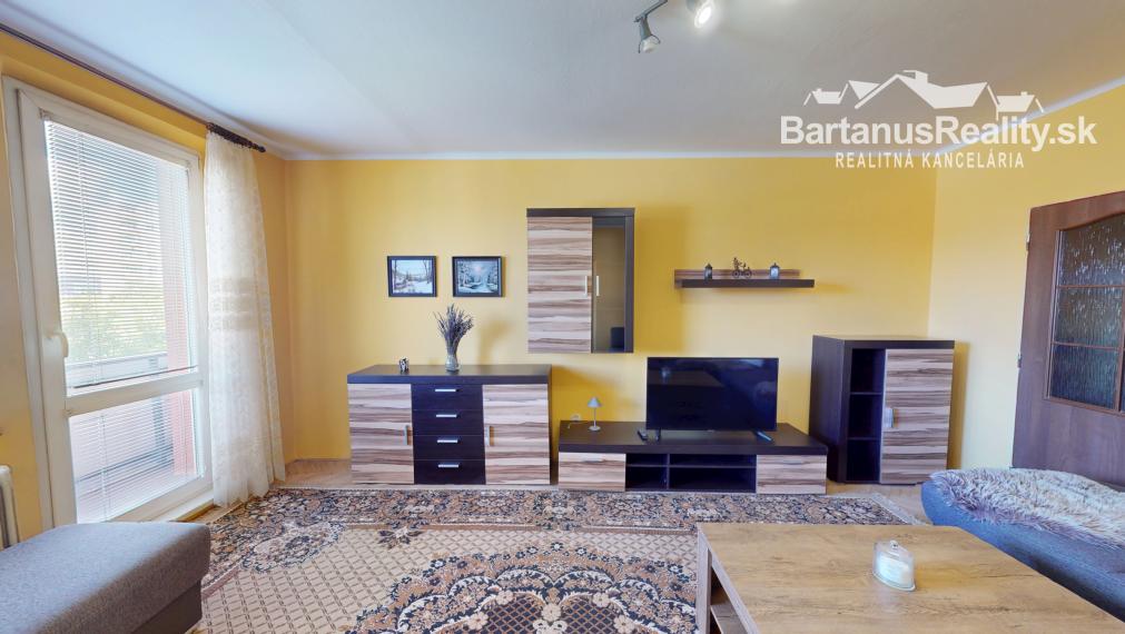 BartanusReality - Na predaj 3-izbový byt vo vyhľadávanej lokalite Trenčína, ul. Soblahovská.
