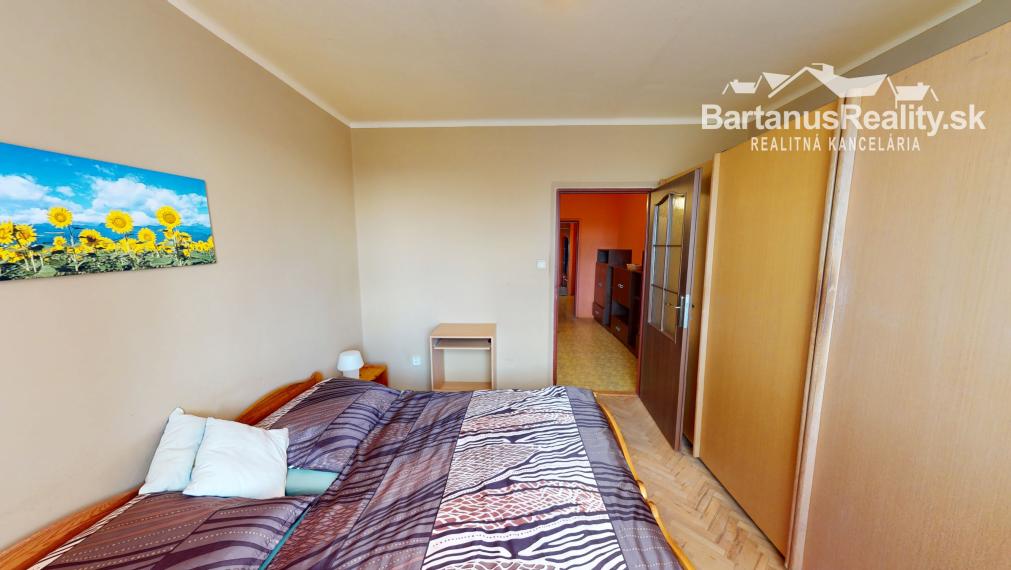 BartanusReality - Na predaj 3-izbový byt vo vyhľadávanej lokalite Trenčína, ul. Soblahovská.