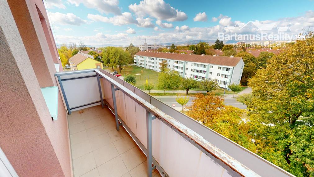 BartanusReality - Na predaj 3-izbový byt vo vyhľadávanej lokalite Trenčína, ul. Soblahovská.
