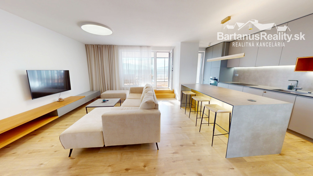 BartanusReality - Na predaj nadštandardný 3-izbový byt o rozlohe 93 m2 s terasou 73 m2 v Trenčíne, sídlisko JUH, ul. Liptovská