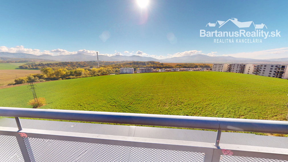 BartanusReality - Na predaj nadštandardný 3-izbový byt o rozlohe 93 m2 s terasou 73 m2 v Trenčíne, sídlisko JUH, ul. Liptovská