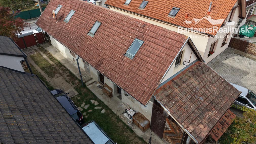 Na predaj rodinný dom v lukratívnej lokalite Trenčína, časť Zámostie, ul. Istebnícka 30