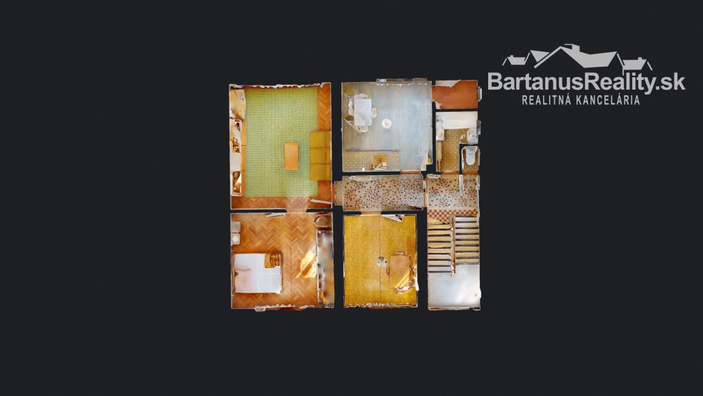 Bartanusreality: Na predaj rozmerný rodinný dom s pozemkom 1296 m2 v blízkosti centra Dubnice nad Váhom, Palárikova ulica.