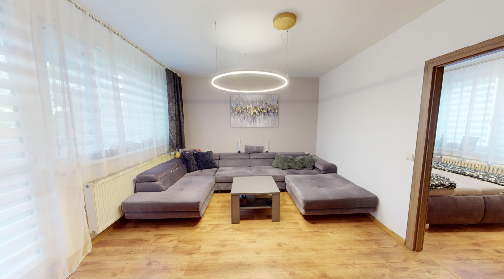 BartanusReality - Na predaj krásny, kompletne zrekonštruovaný 3 izbový byt v Trenčíne, Juh, Jána Halašu. ZNÍŽENÁ CENA!!!