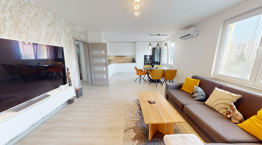 Na predaj 3-izbový mezonetový byt 106 m2 s 60 m2 s terasou v novostavbe UrbanPark, ul. Halalovka, TN