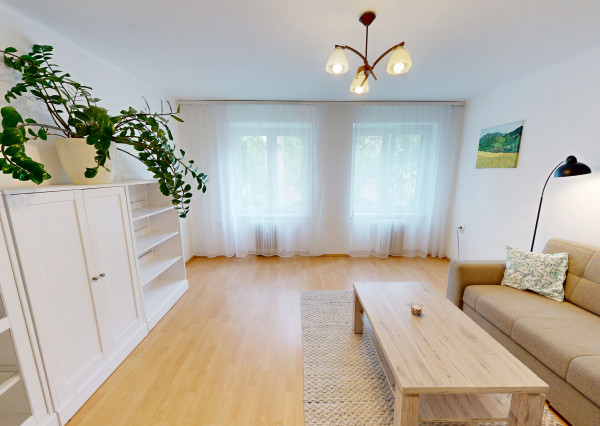 BartanusReality - !!!!! REZERVOVANÝ !!!!!  2-izbový byt v Trenčíne na ul. 28.októbra.