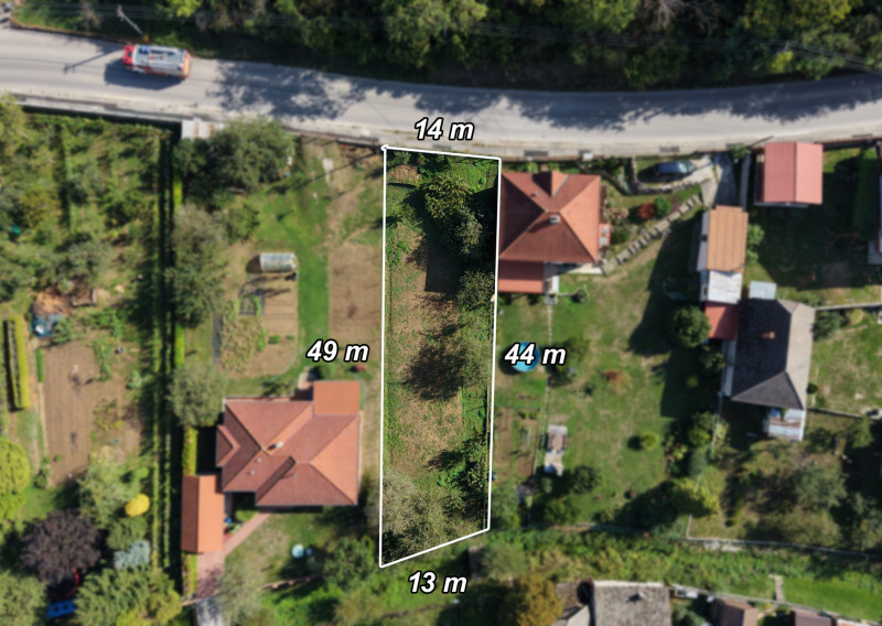 BartanusReality  - Na predaj slnečný pozemok pre rodinný dom v obci Modrová pri Piešťanoch.