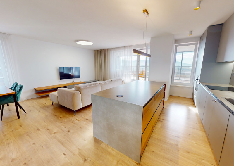 BartanusReality - Na predaj nadštandardný 3-izbový byt o rozlohe 93 m2 s terasou 73 m2 v Trenčíne, sídlisko JUH, ul. Liptovská
